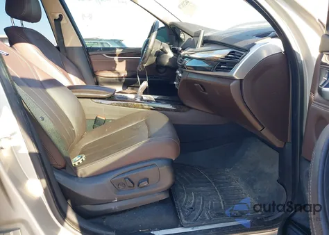 2016 BMW X5 Edrive xDrive40E z USA, uszkodzony, nr VIN 5UXKT0C51G0S76185